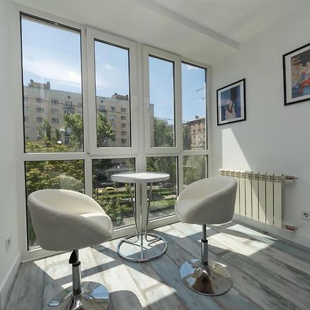 Flat24 On Lesi Ukrainki 3 Apartment Kiev Ngoại thất bức ảnh