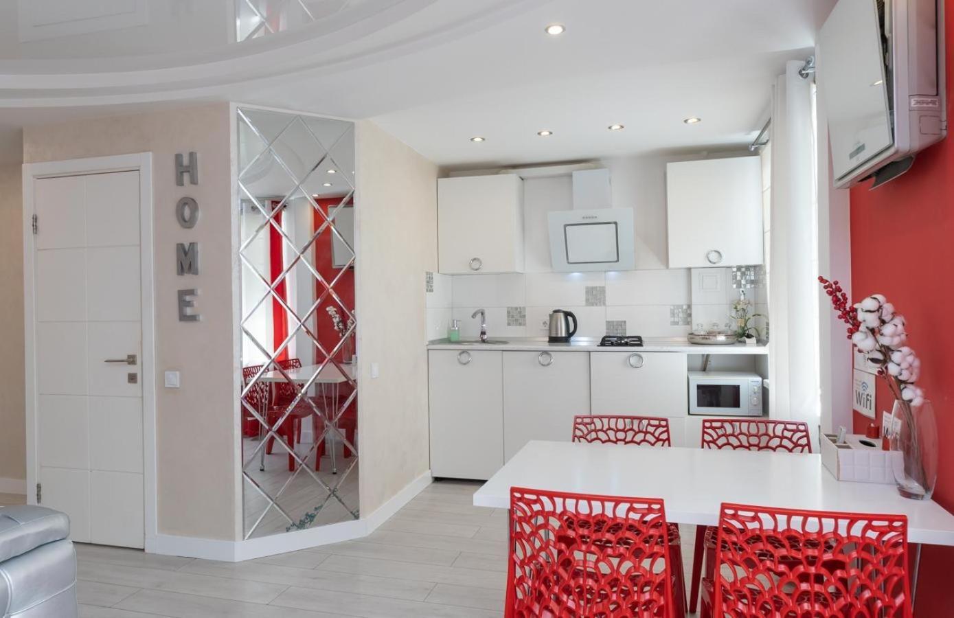 Flat24 On Lesi Ukrainki 3 Apartment Kiev Ngoại thất bức ảnh